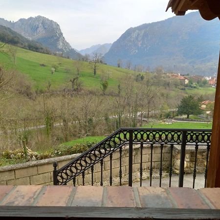 Apartamentos El Ardinal Arenas De Cabrales Kültér fotó